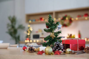 Easy & Budget-Friendly Christmas Decoration Ideas for Home