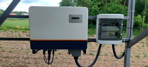 Hybrid Solar Inverter vs On-Grid Inverter: Which One Is Better Suited for Your Home?